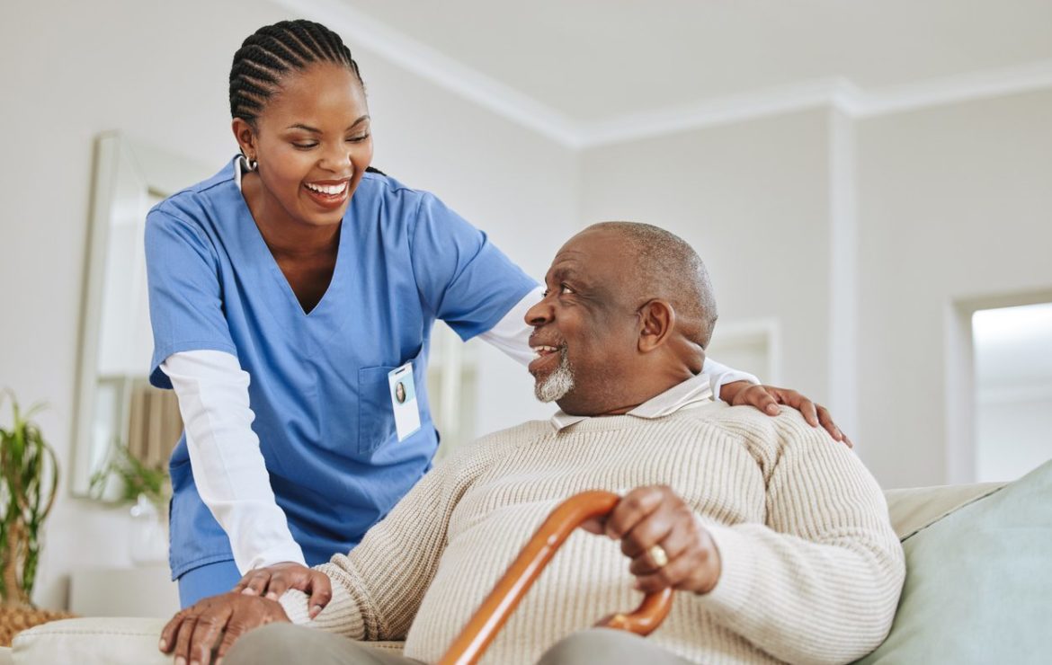 Overnight care for the elderly: What is it & what are its benefits?